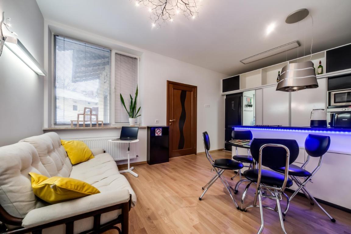 Sova Apartment Lviv Сenter Сity Exterior photo