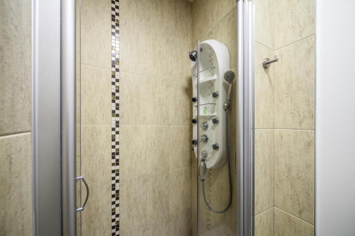 Sova Apartment Lviv Сenter Сity Exterior photo